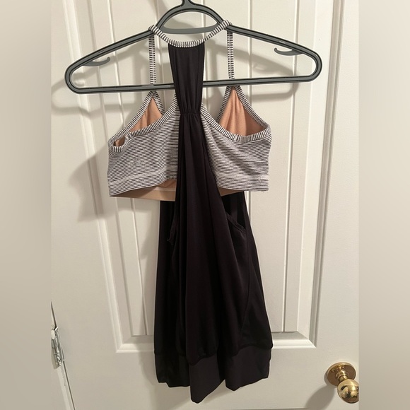 Lululemon No Limit Tank - Picture 2 of 3